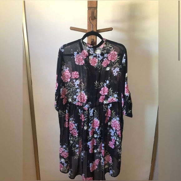 TORRID high-low chiffon bundle - Picture 5 of 7